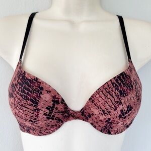 PINK Victoria’s Secret snake print wear everywhere push up bra size 32A